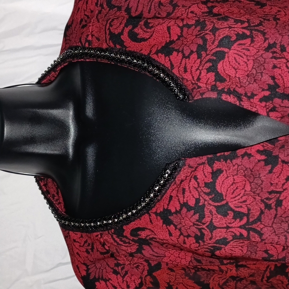 Roz & Ali Women Lovely Black Red Patterns Tunic 2X - Picture 2 of 4